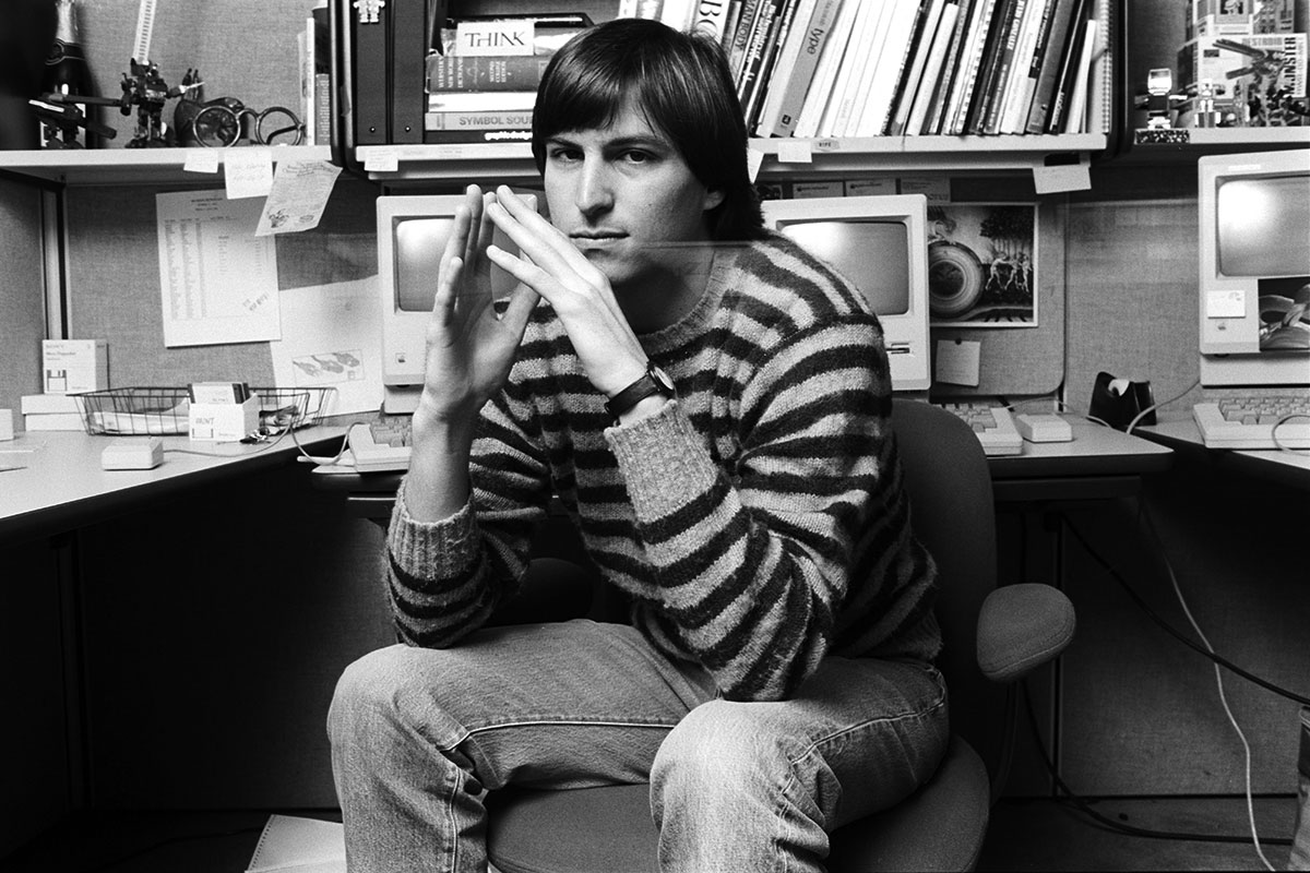 Steve-Jobs-Portrait-07