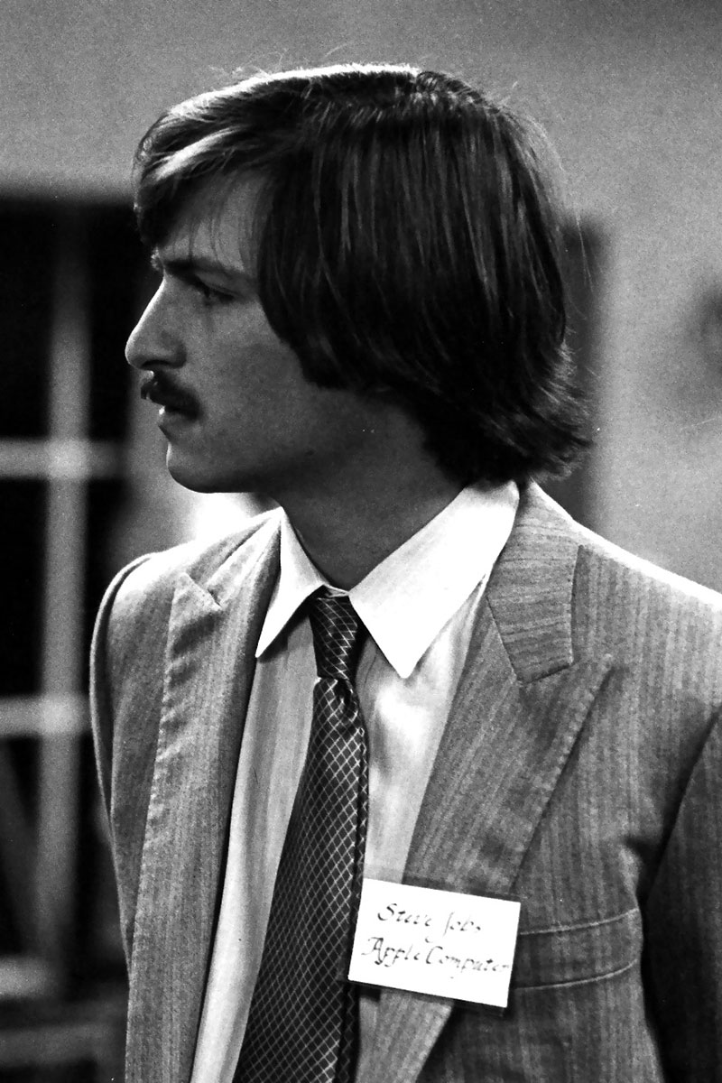 Steve-Jobs-Portrait-37